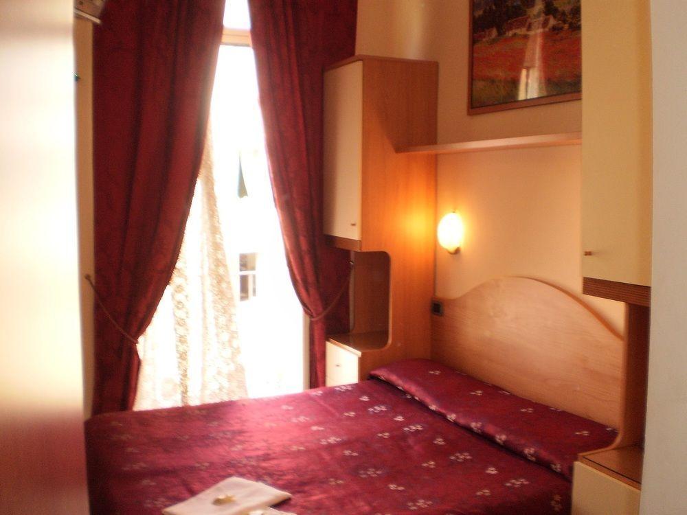B&B Starlight Roma Eksteriør bilde